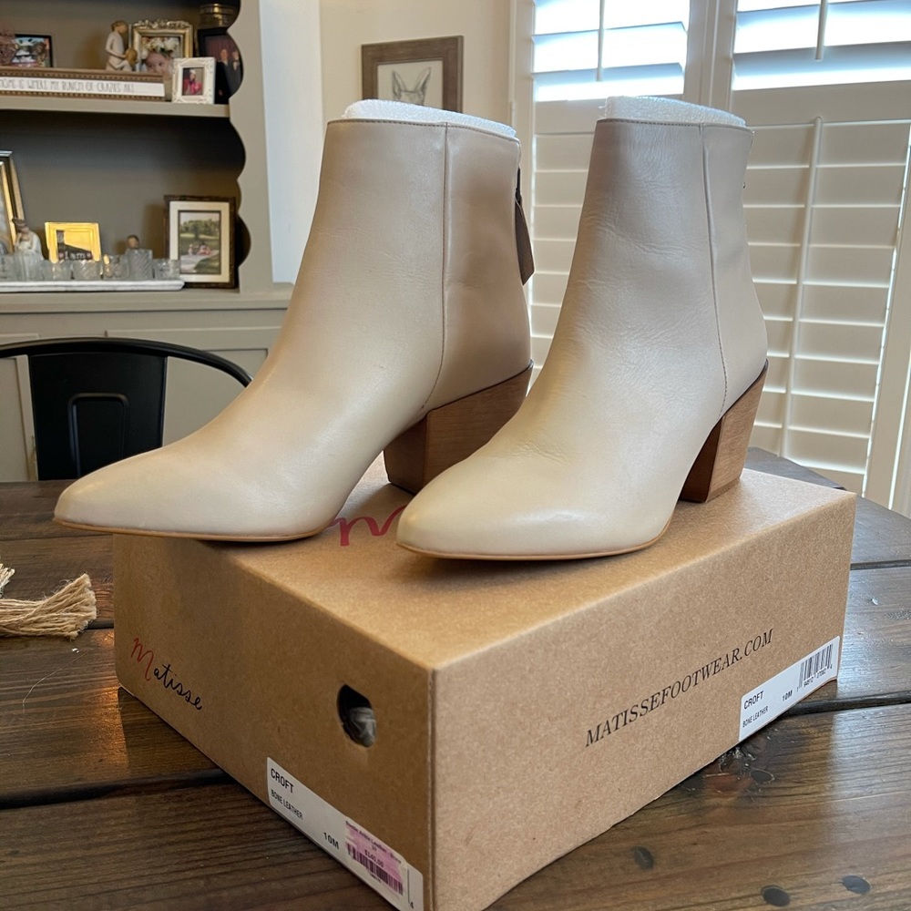 Matisse Leather Boots 10